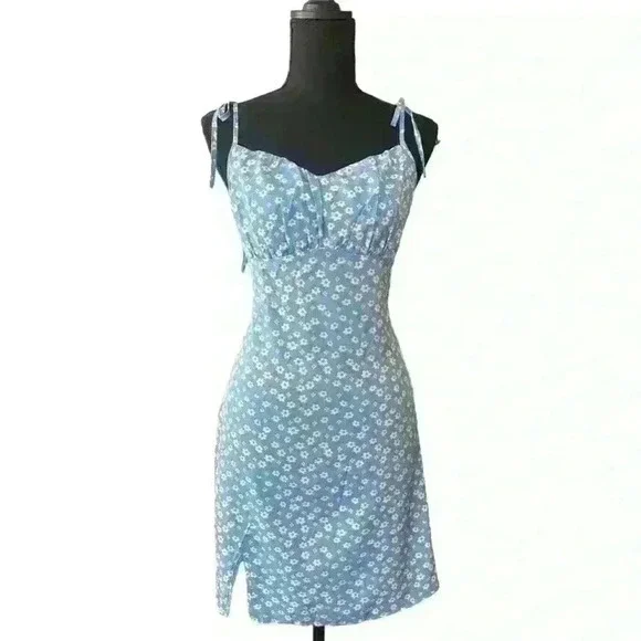 👗 Tie Spaghetti Strap Lt. Blue/white Daisy 🌼 SunDress - Picture 1 of 3